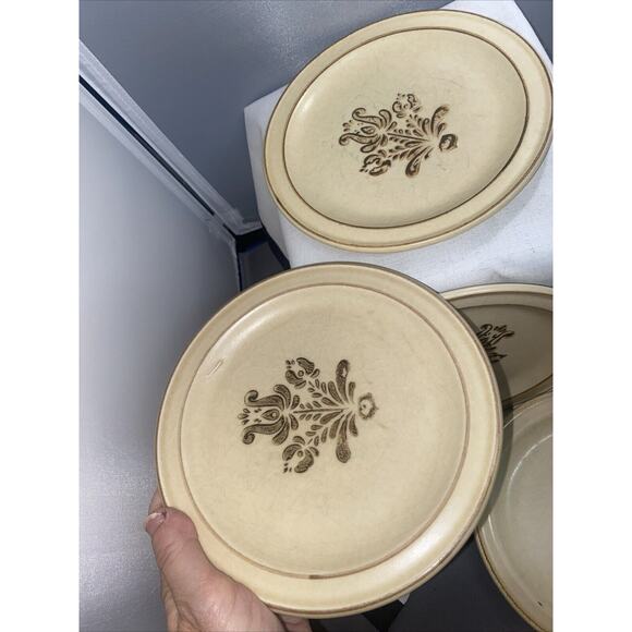 Pfaltzgraff Village Salad Dessert Plates USA Brown Beige 7", Set of 4 - Picture 3 of 6